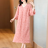 Patcute New Spring/Summer 2024 Pink Velvet Silk Flower Decorative Long sleeved Dress with V-neck Loose Large Size Slim Knee Length