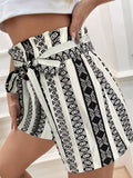 Patcute Tied Geometric Shorts